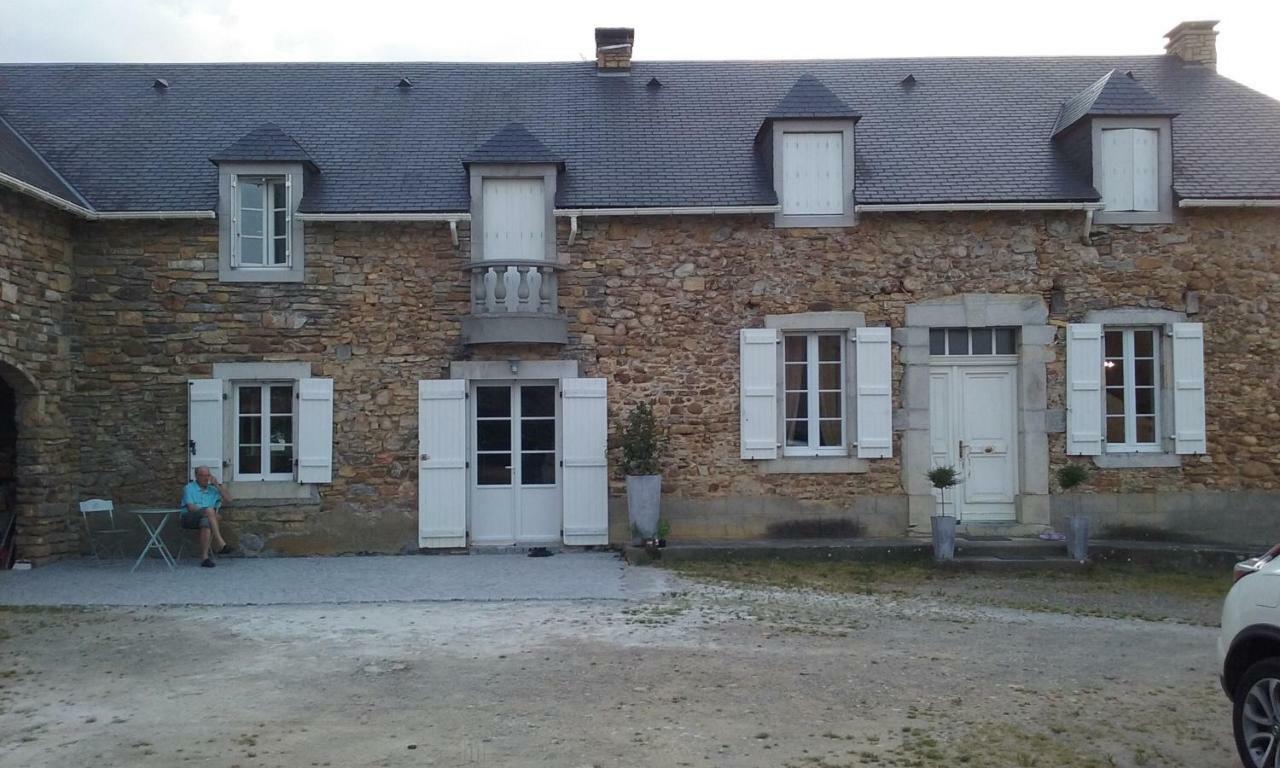 Un Air De Famille Villa Mauvezin  Eksteriør bilde